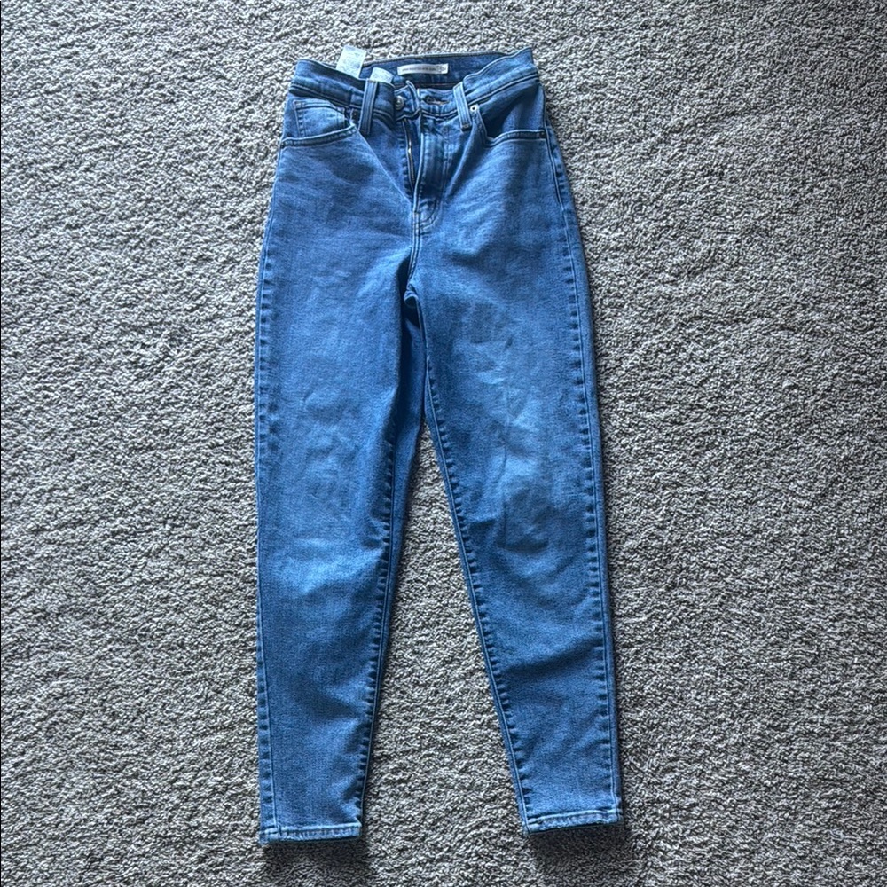 Women's Blue Jeans